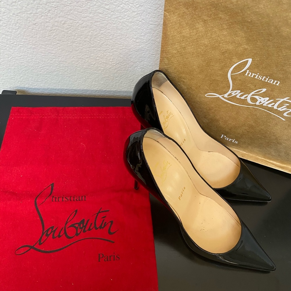 Shoes - Picture 2 of 6